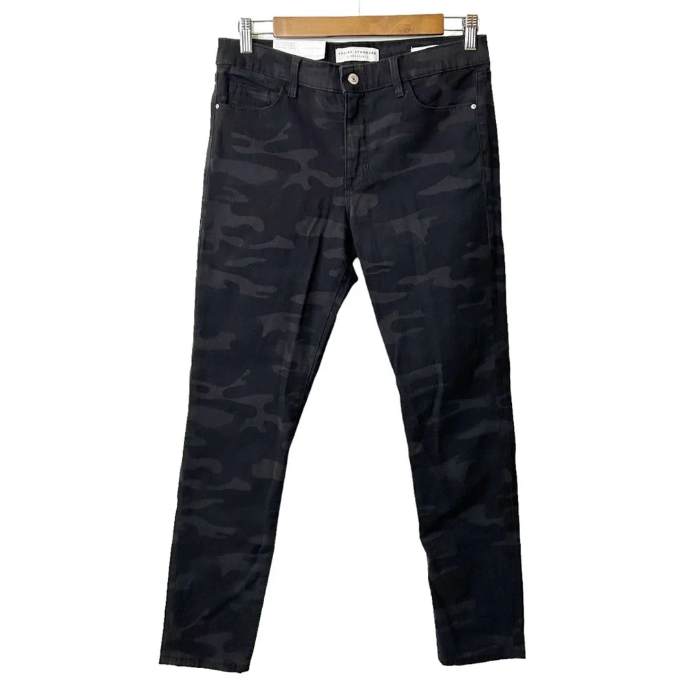 Social Standard Sanctuary Mid-Rise Stretch Ankle Skinny Jean Sz 4 Black‎ NEW